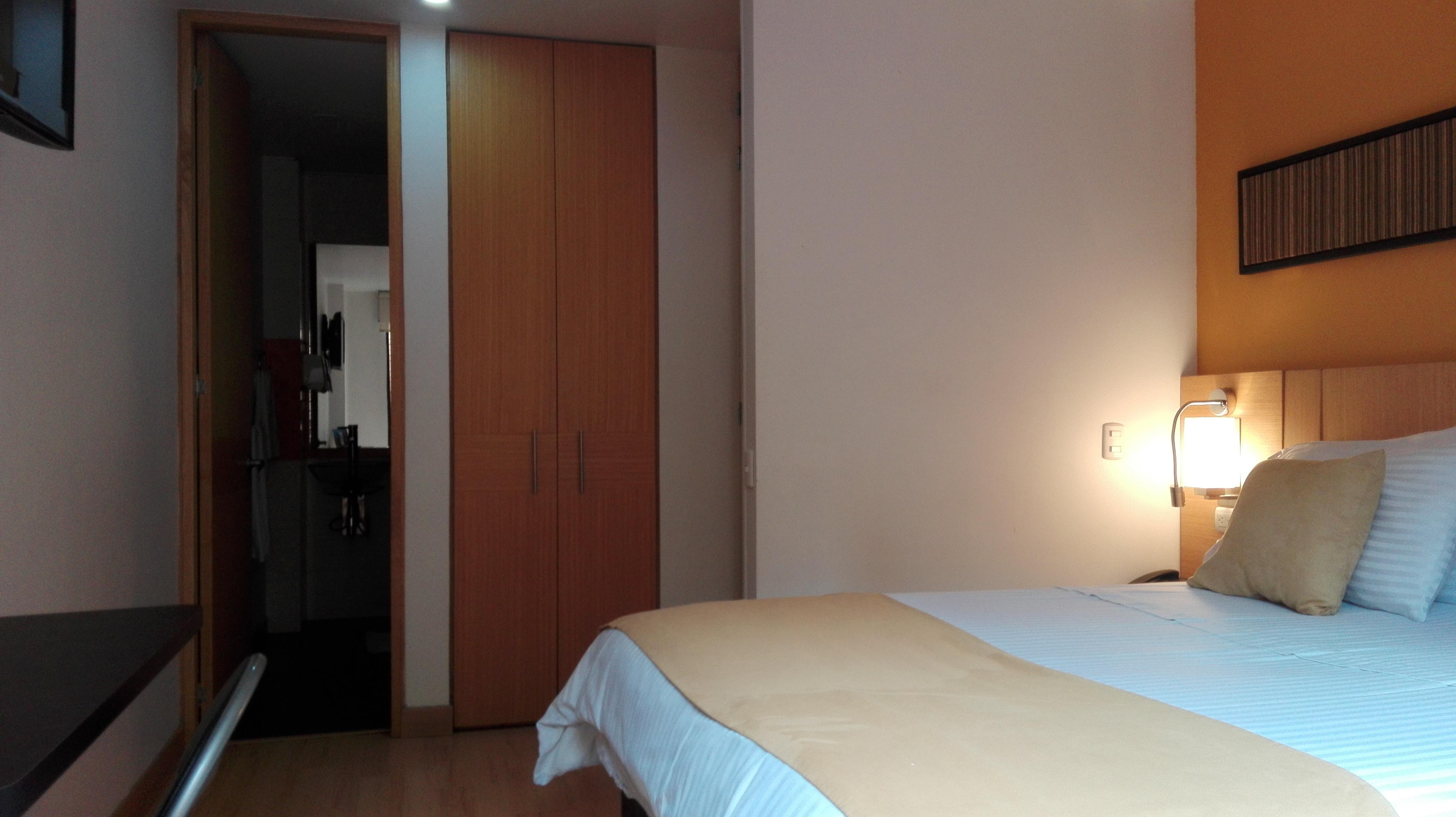Hotel Dorado Ferial Bogotá Exteriör bild