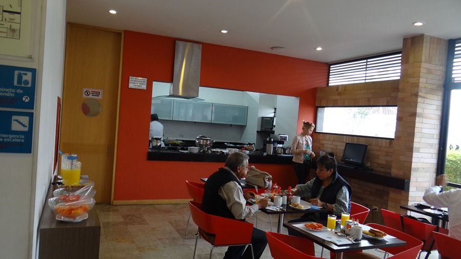 Hotel Dorado Ferial Bogotá Exteriör bild
